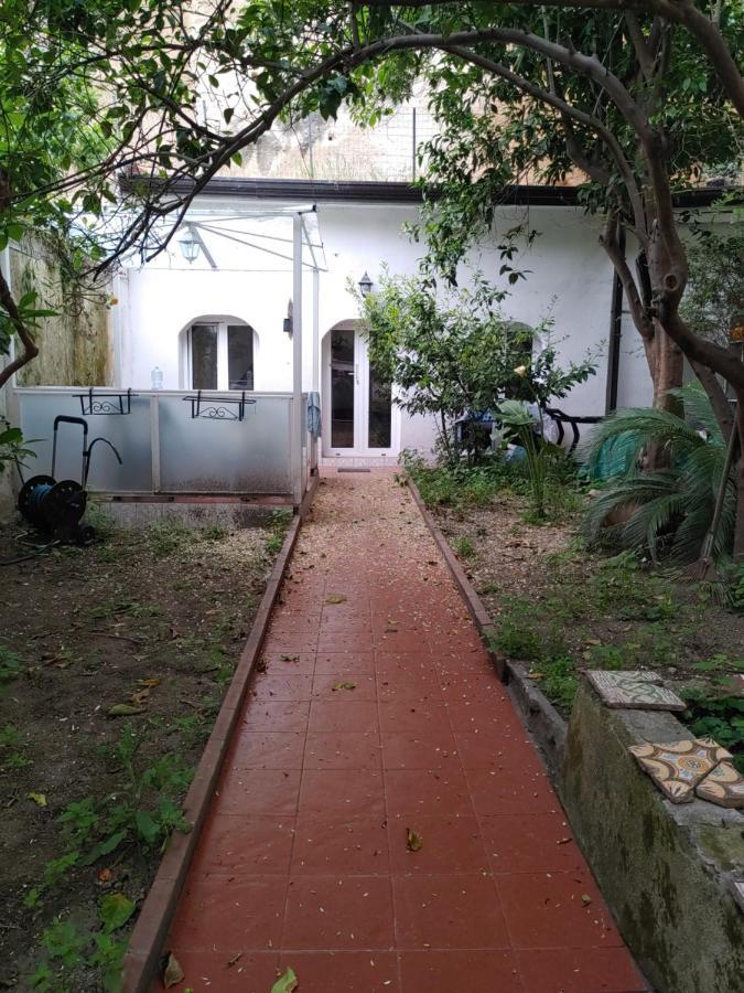 Villa Sofia E Sveva Con Giardino ナポリ エクステリア 写真